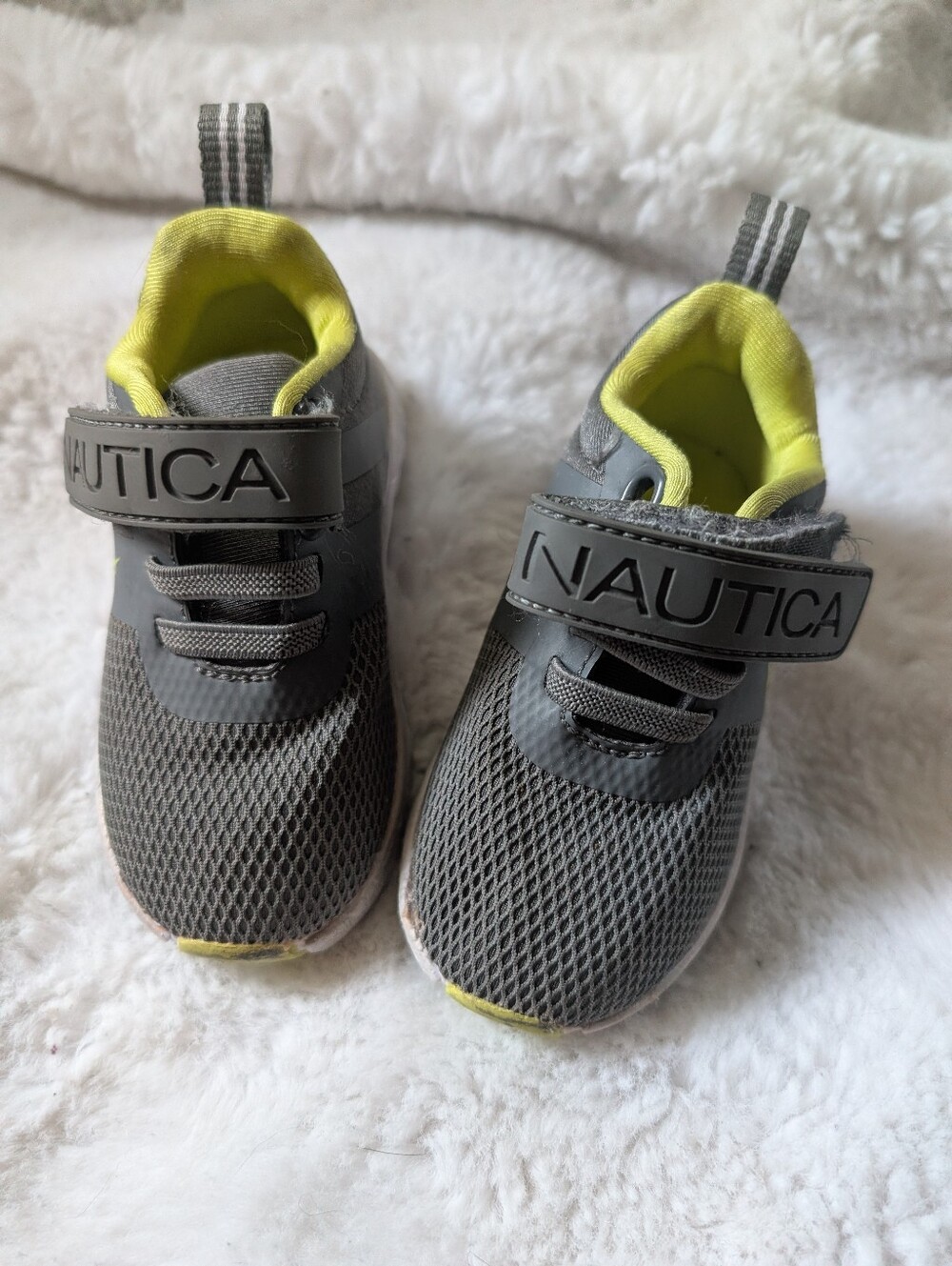 Nautica Kids' Gray & Yellow Athletic Sneakers